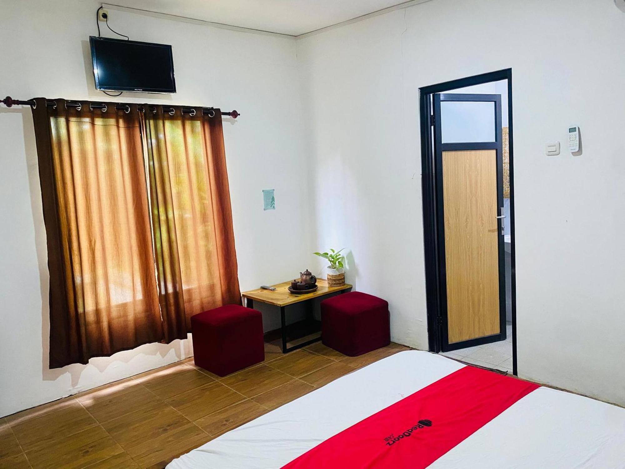 Reddoorz Syariah Near Wisata Durensewu Pandaan Jetak Bagian luar foto